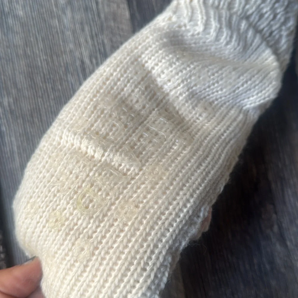 Jane and Bleecker Cream and Pink Bunny Women’s Slipper Socks